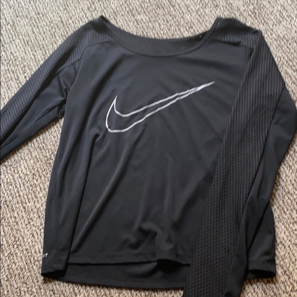 NIKE dry fit long sleeve
